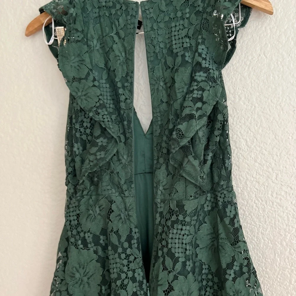 Molinetto Forest Green Lace Ruffled Tiered Sleeveless Maxi Dress_9